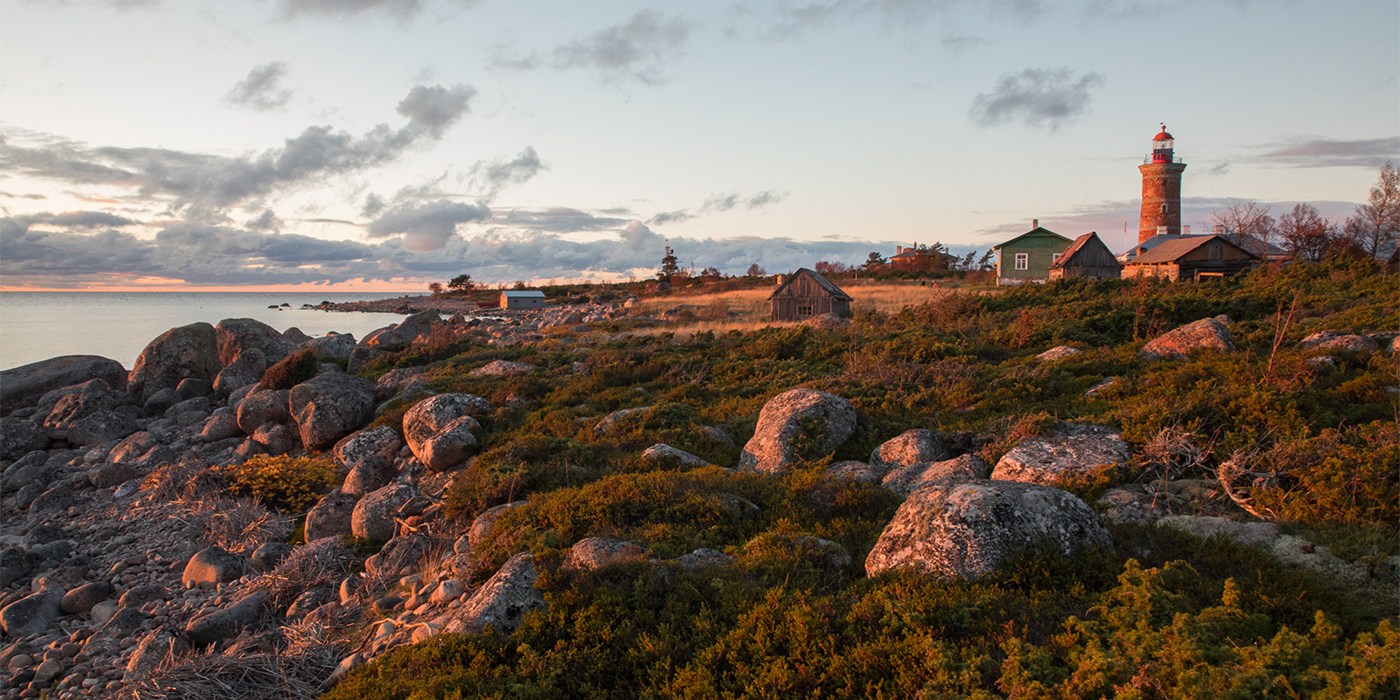 Mohni rand ja tuletorn. Foto: Mati Kose