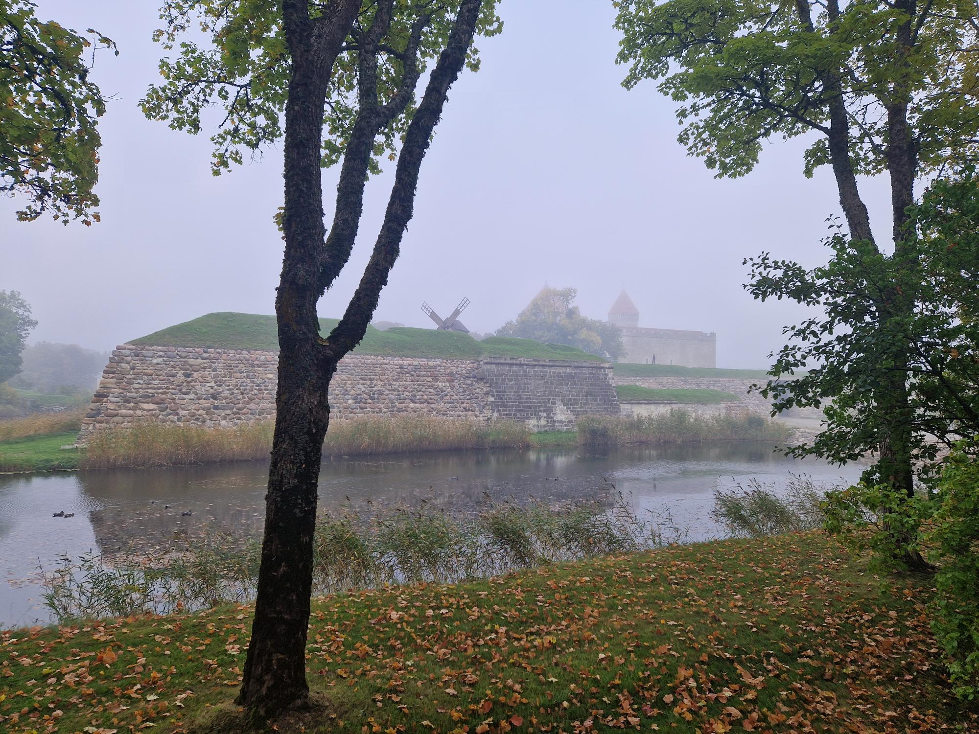 Kuressaare lossipark Kadri Paomees